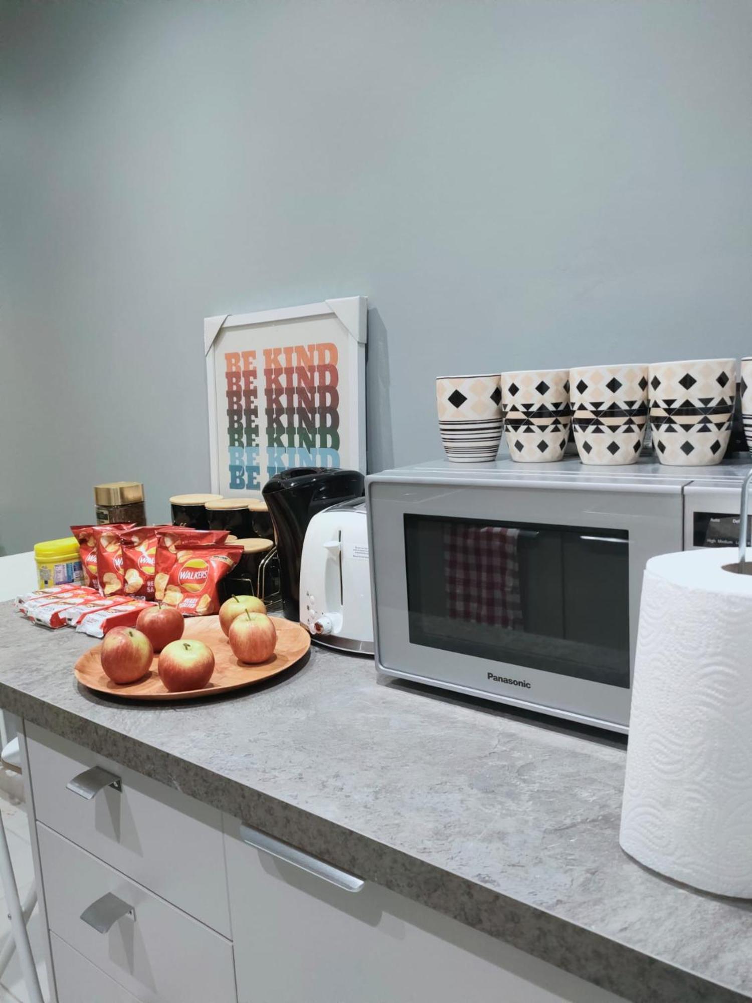 "Central&Convenient" Apartment Near Big Ben- Tower Bridge Londra Exterior foto